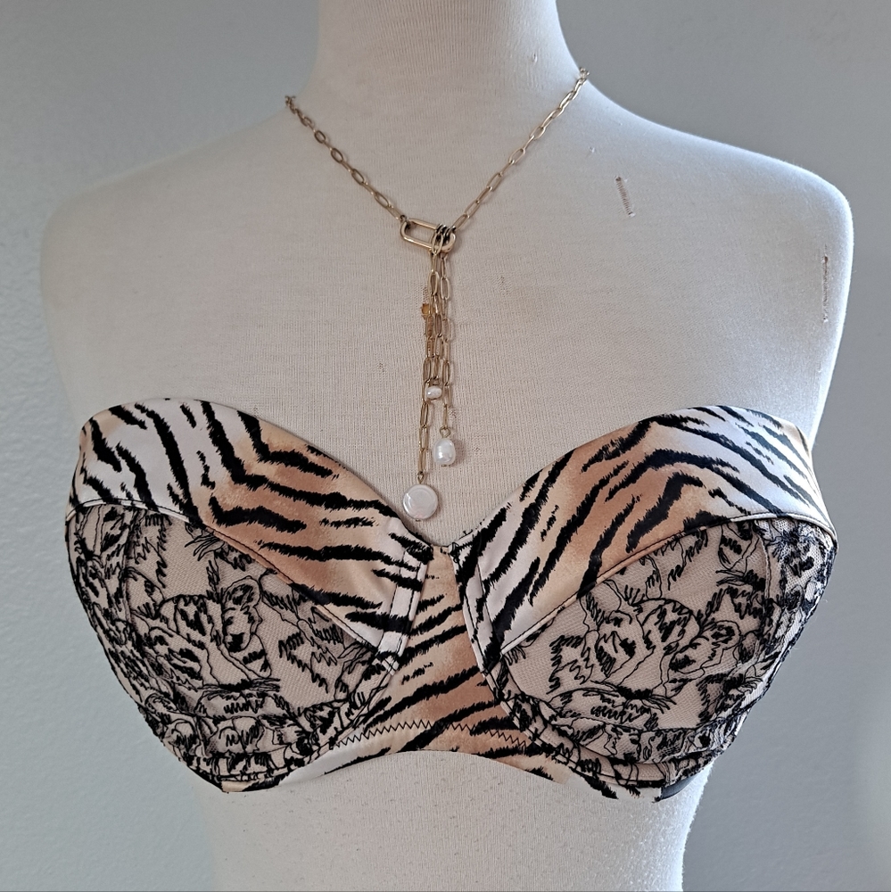 VS Strapless Bra (34DD)